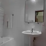Гостевой дом Residencial Chafariz /queimada Фуншал