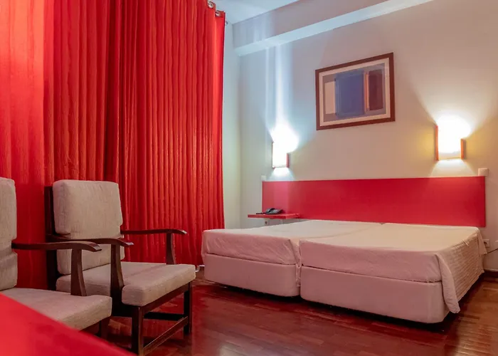 Residencial Chafariz /queimada Affittacamere 3*